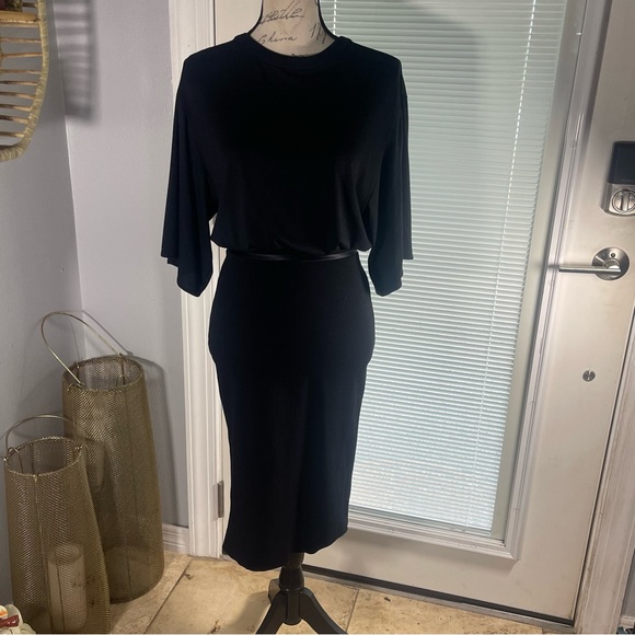 Givenchy Black Open Back Knee Length Tee Shirt Bodycon Viscose Dress Size 6 - Picture 9 of 16